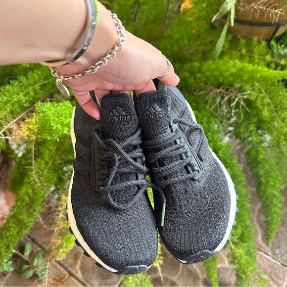 Ultraboost - Picture 2 of 7